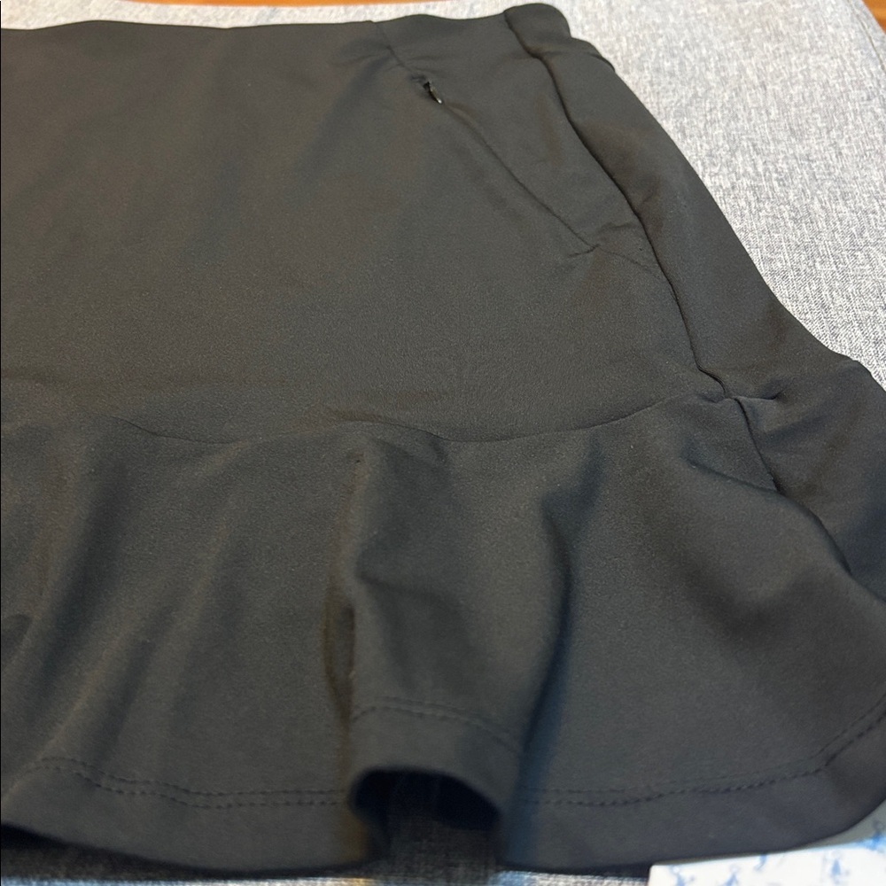 Acegolfs Basic 17 Inch Ruffle Skort UPF50+, Size Large - Picture 4 of 10